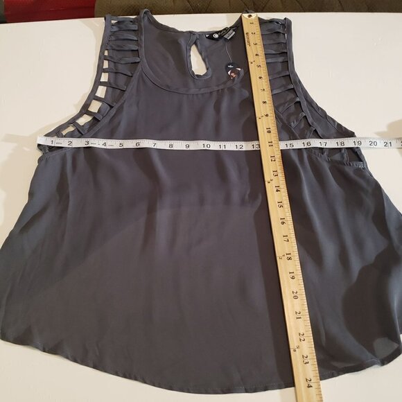 Maite Perroni Collection sheer top size L NWT - Picture 7 of 7